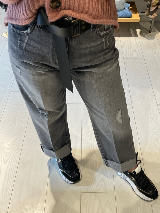 Jeans Mandy Have One