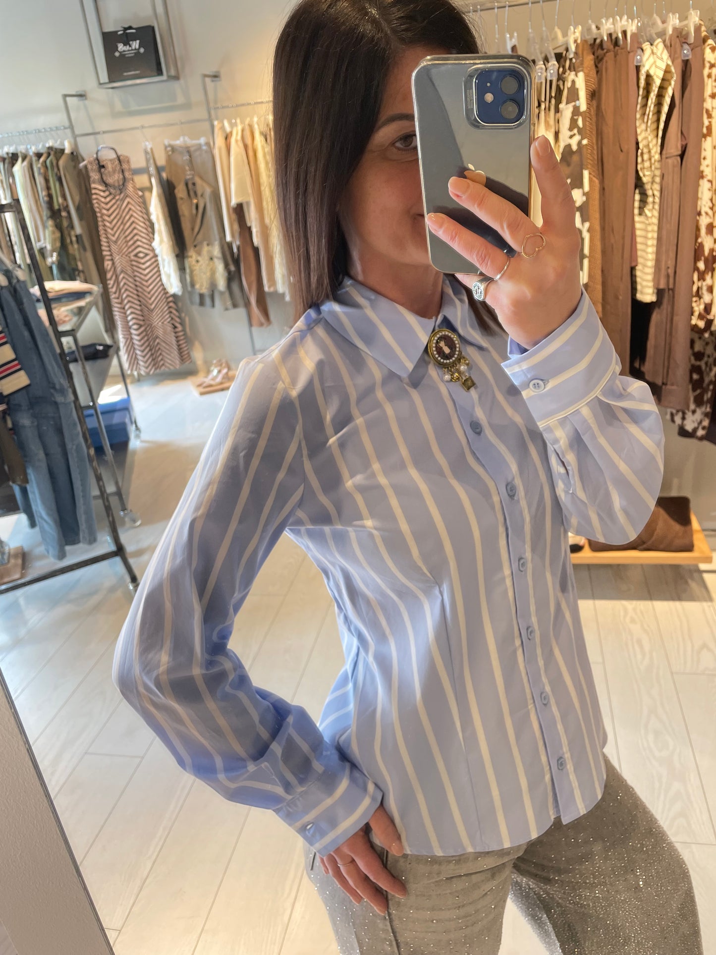 Camicia con spilla Susy Mix