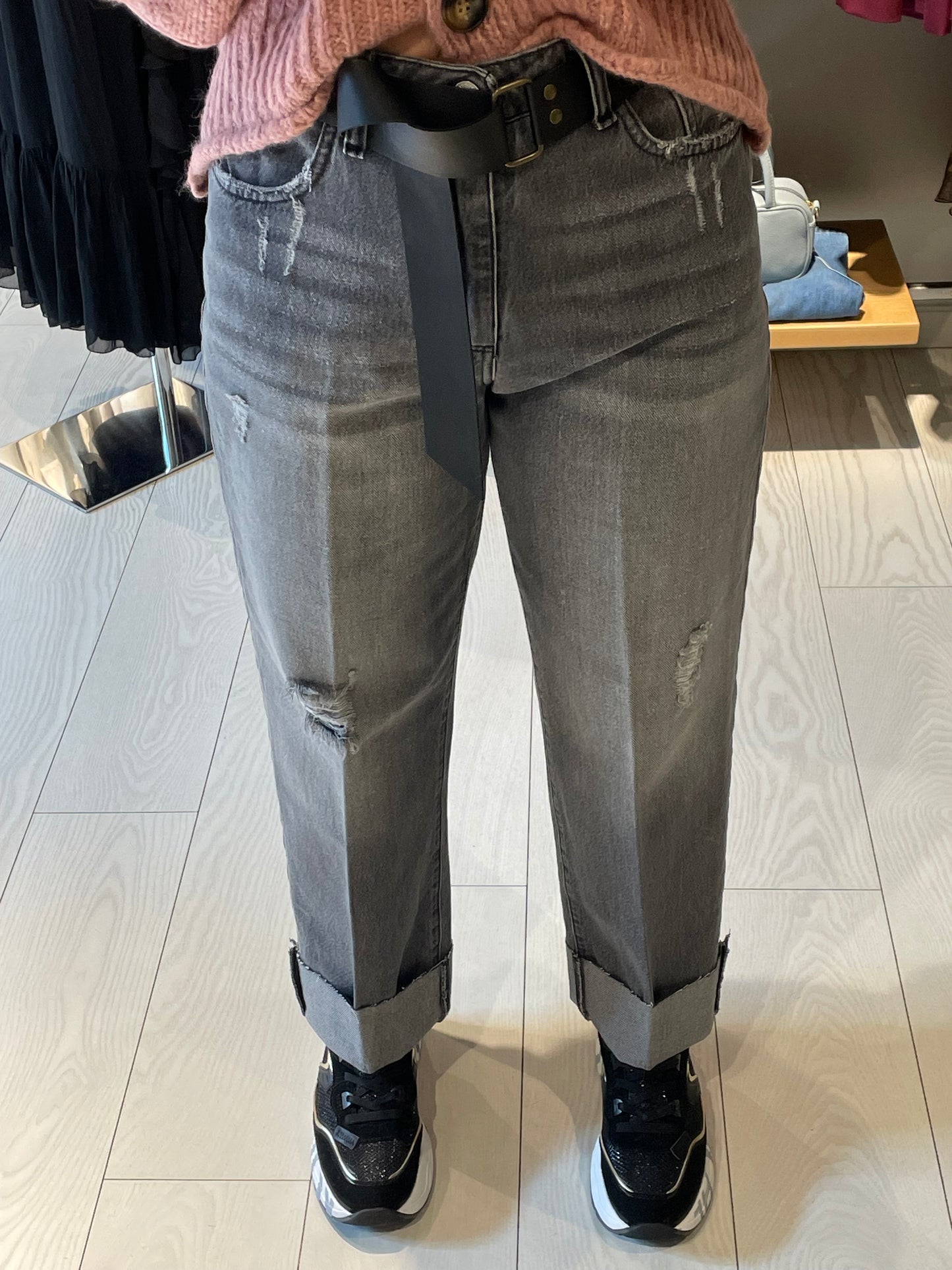 Jeans Mandy Have One