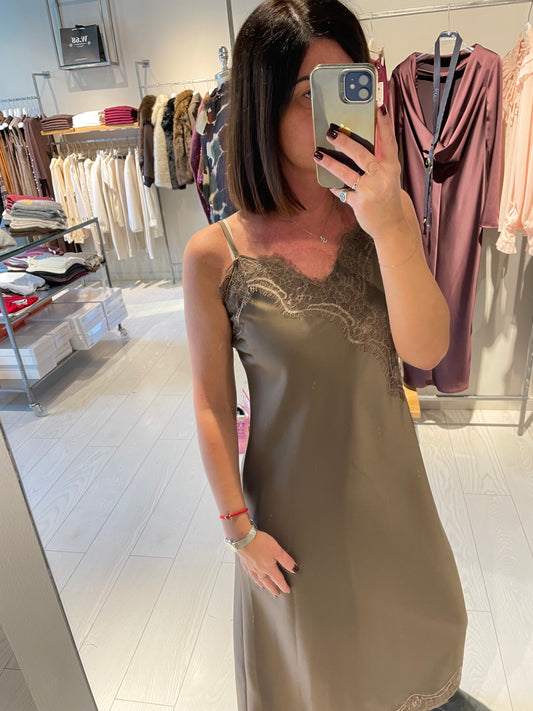 Abito lungo con pizzo Susy Mix