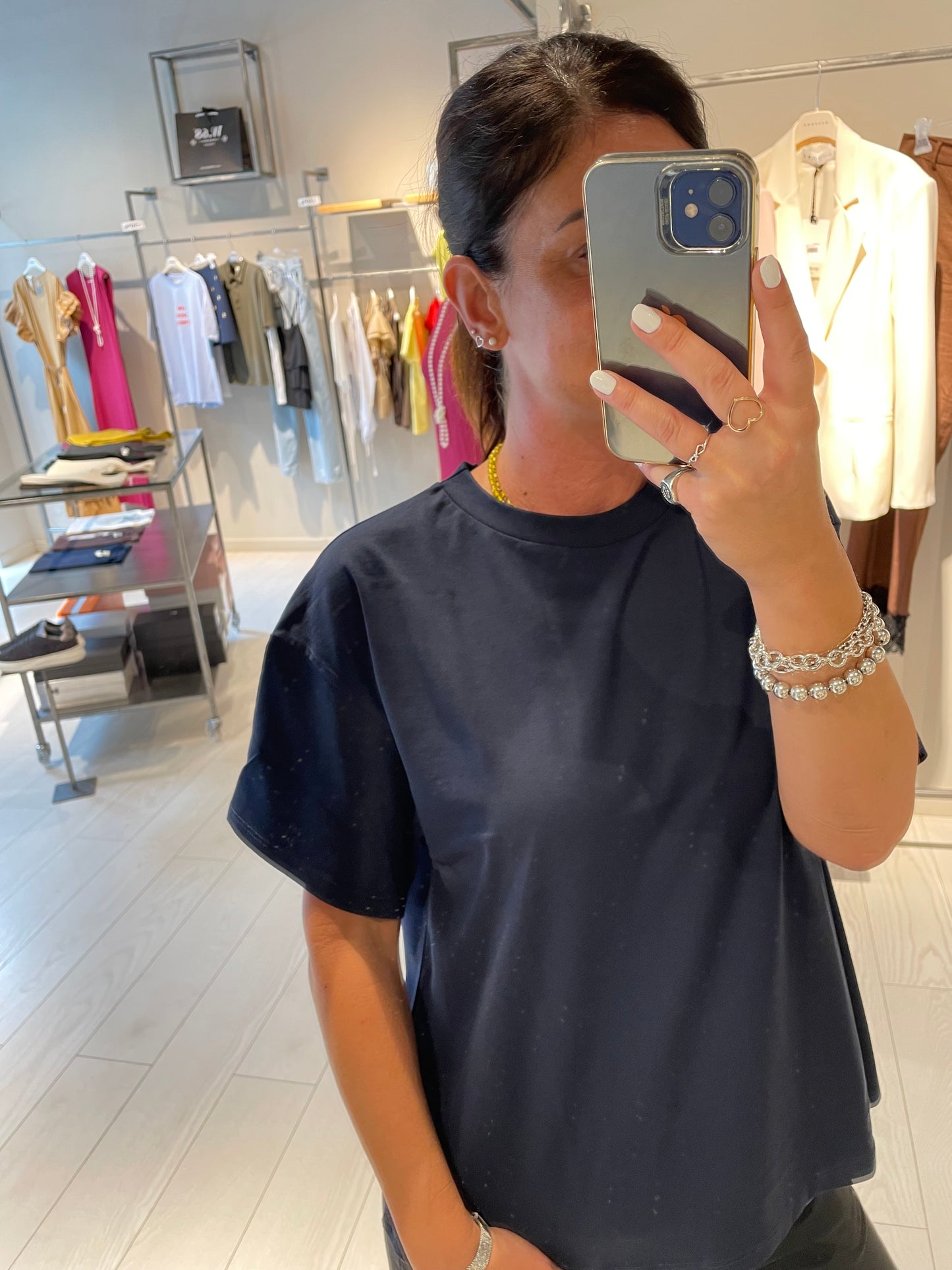 T-shirt over Susy Mix