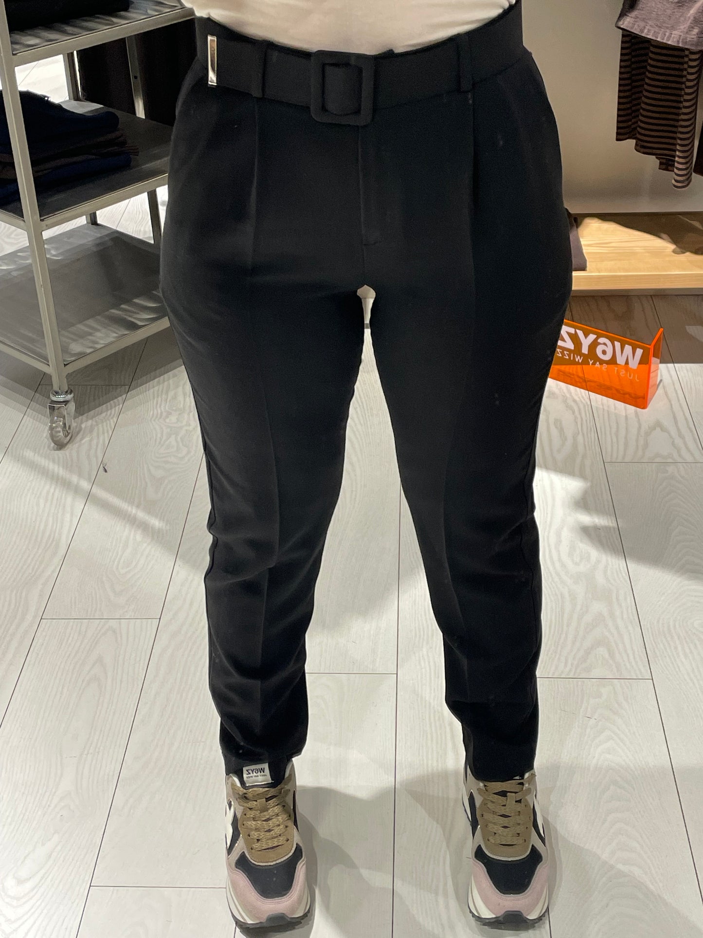 Pantalone con cintura Susy Mix