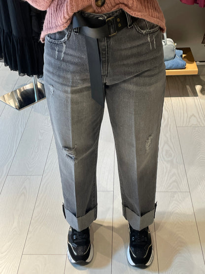 Jeans Mandy Have One