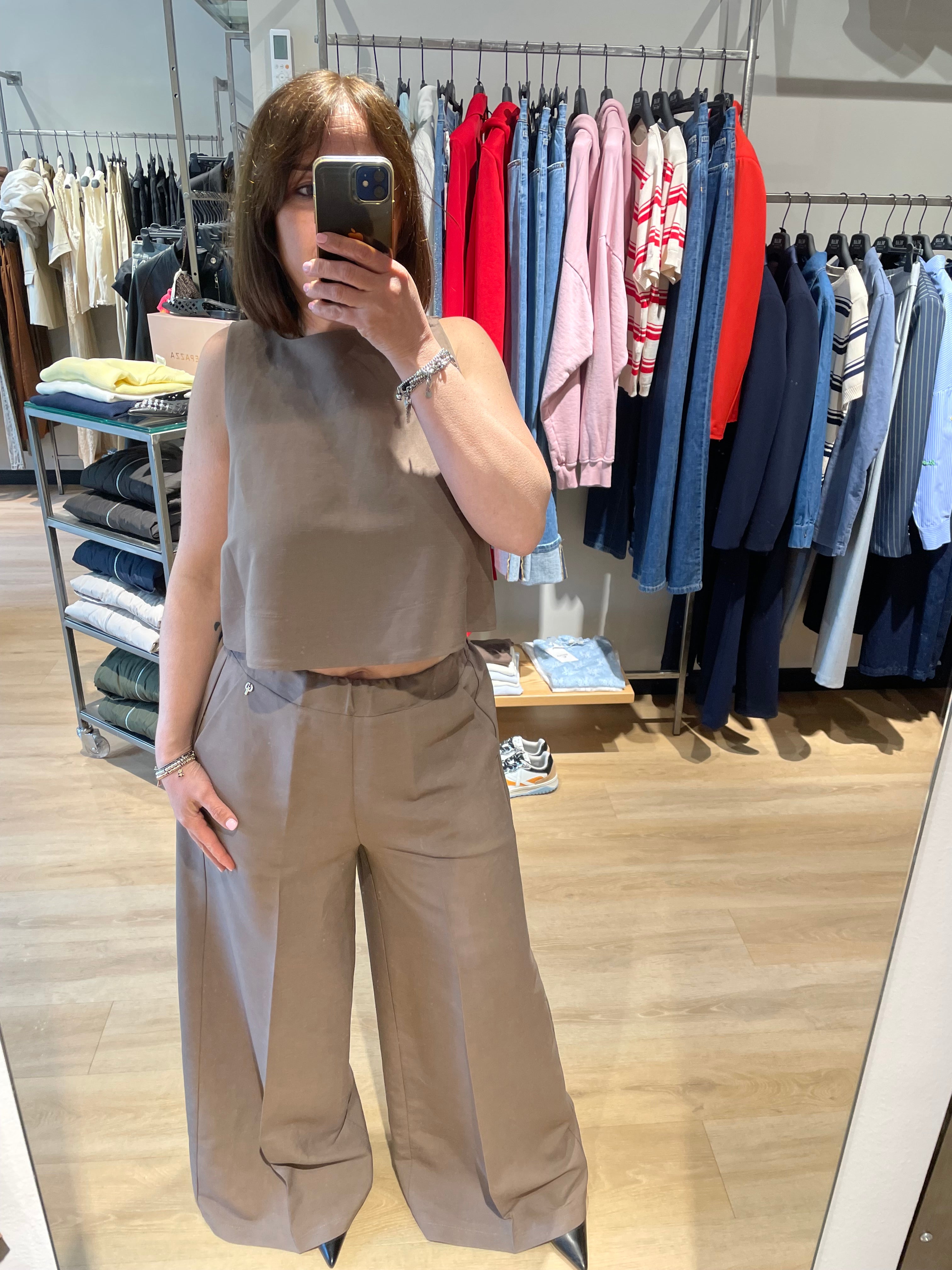 Philia Loft Trousers