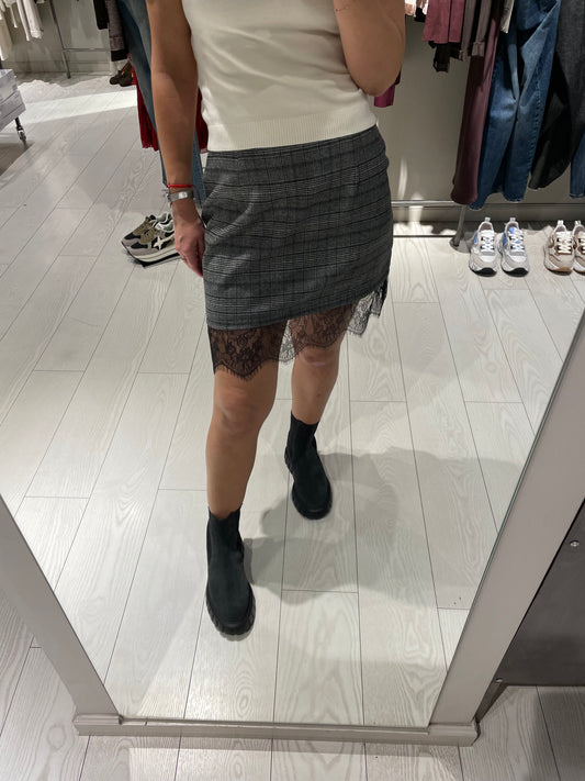 Minigonna con pizzo Susy Mix