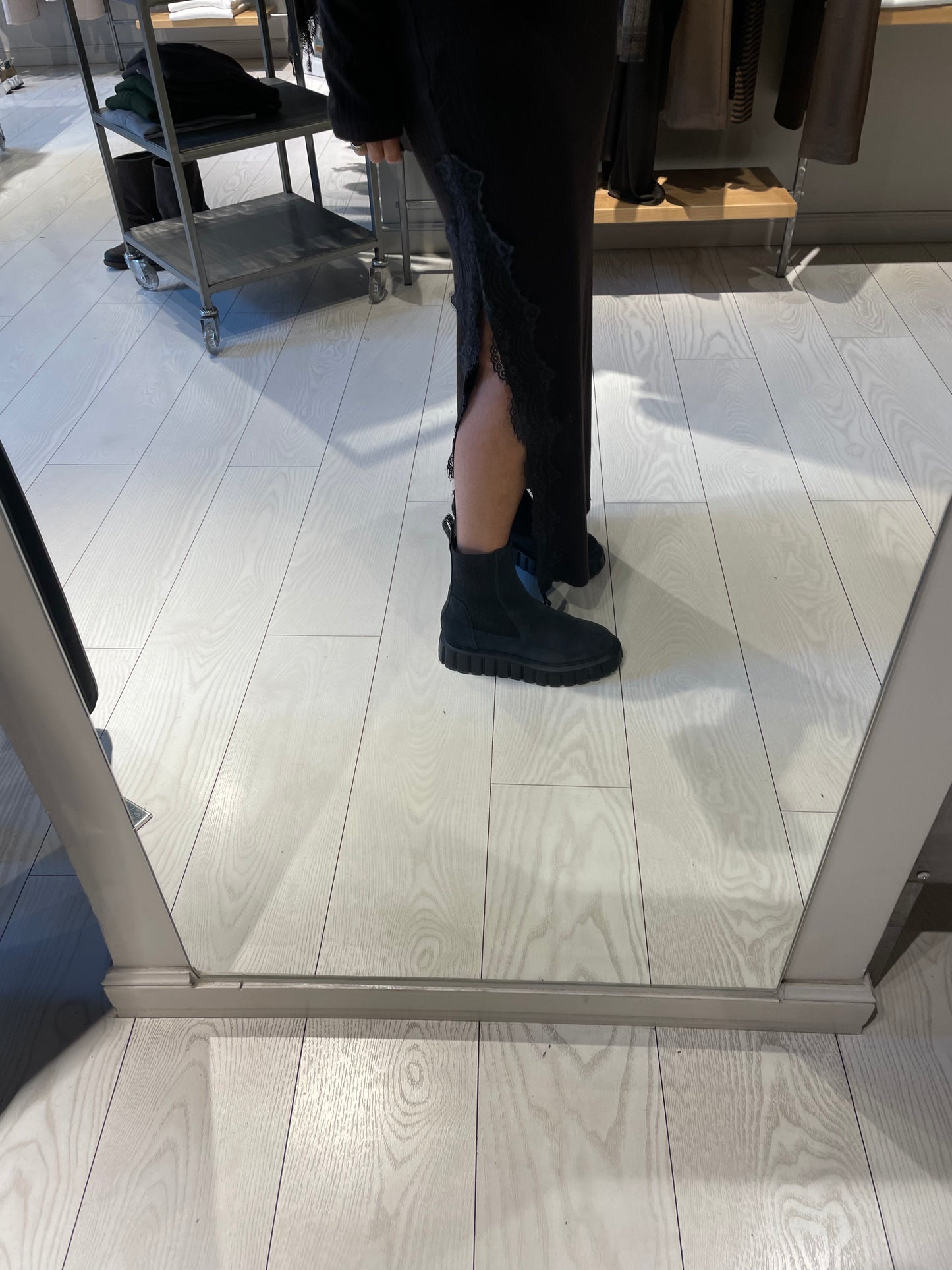 Abito lungo buco spalla Have One