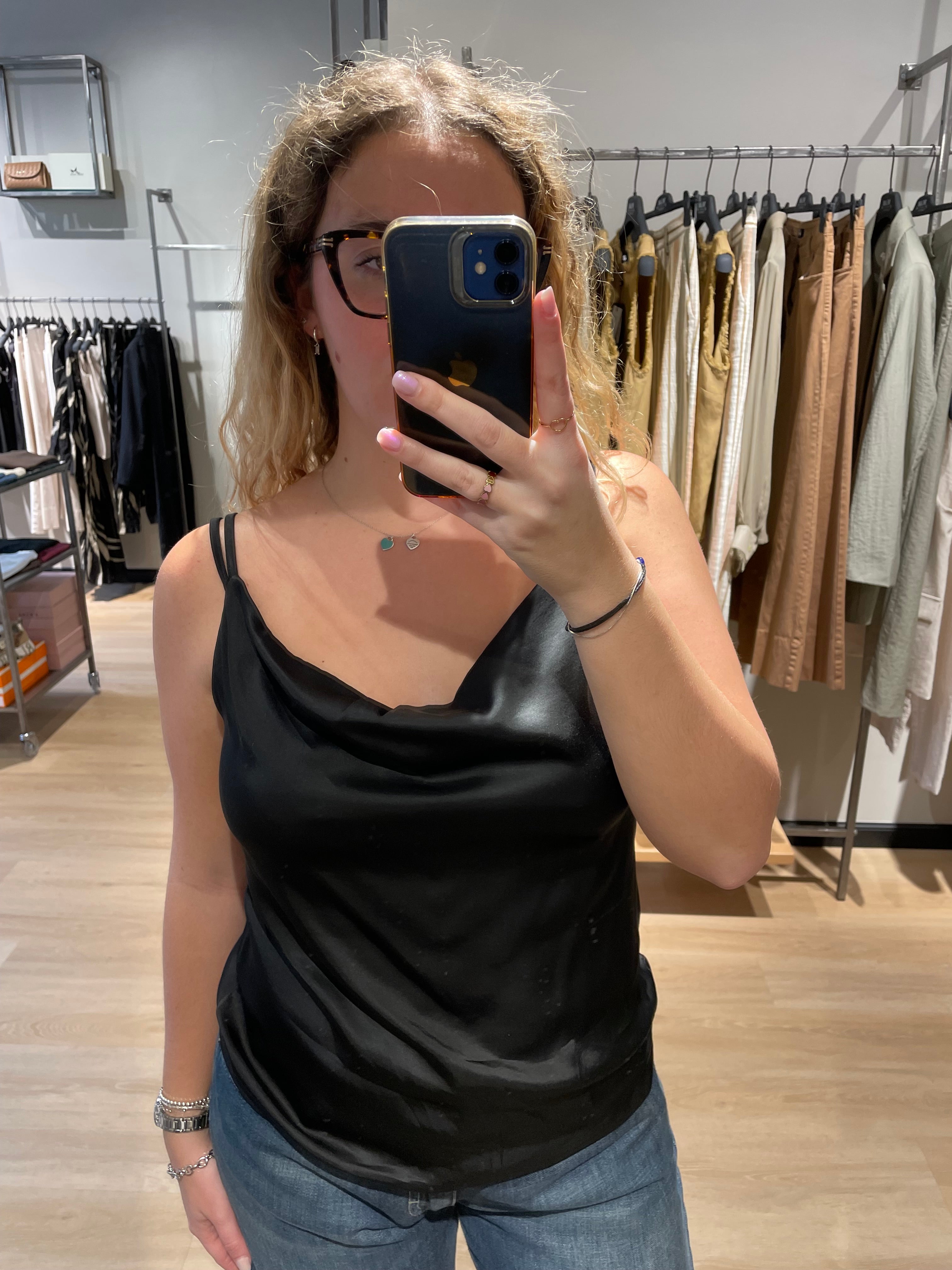 Top  Souvenir Privée