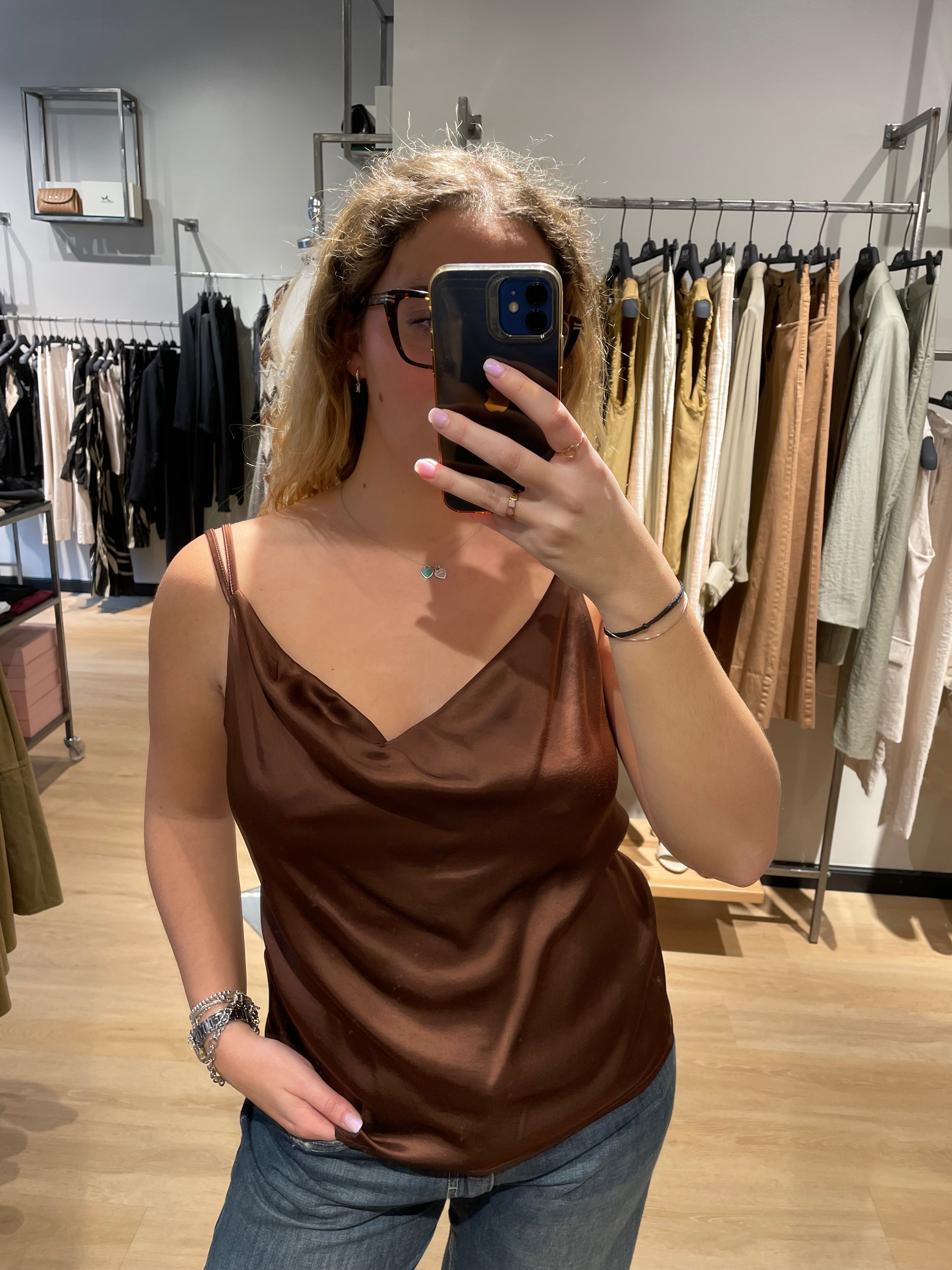 Top  Souvenir Privée